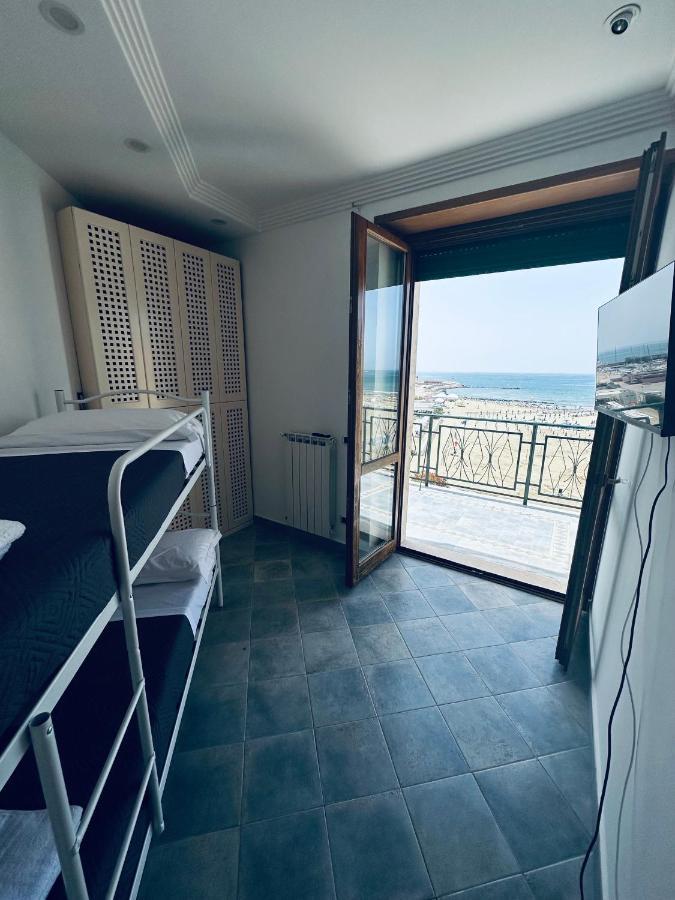 Newhouse Victoria - Sea View Apartment Nettuno Exterior foto